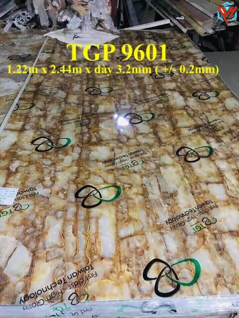 TẤM NHỰA PVC GIẢ ĐÁ MÃ 9601
